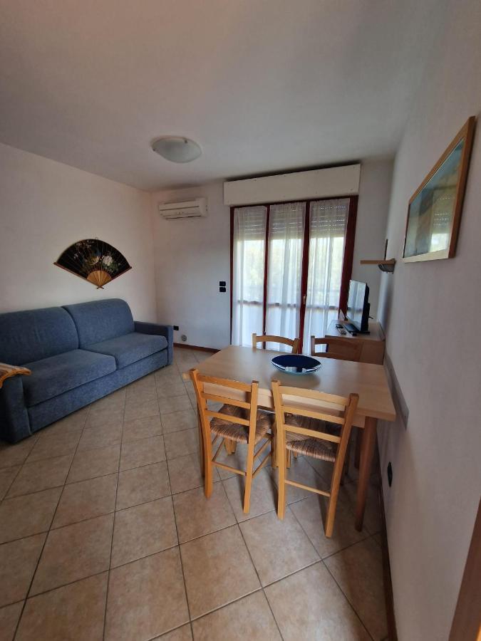 Villa La Cavaliera San Vincenzo Luaran gambar