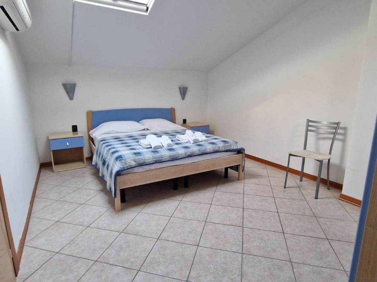 Villa La Cavaliera San Vincenzo Luaran gambar